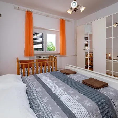 Nyaraló House Nina, 6 Bedroom & Private Pool Koromani